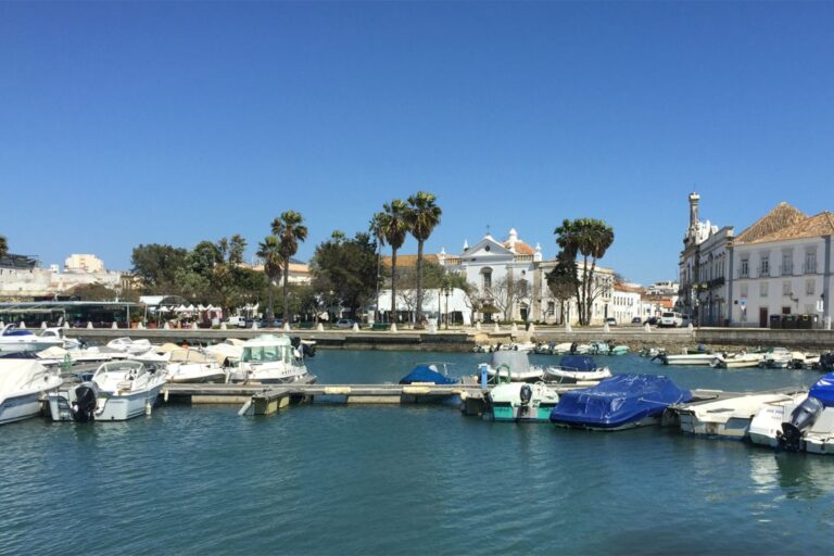 Faro Marina pano 1 Faro administração de imóveis em faro