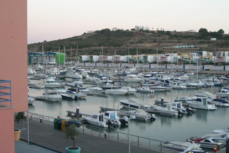albufeira 2 768x512 1 Condominium management in Albufeira condominium management in Albufeira – marina with boats and hillside apartments