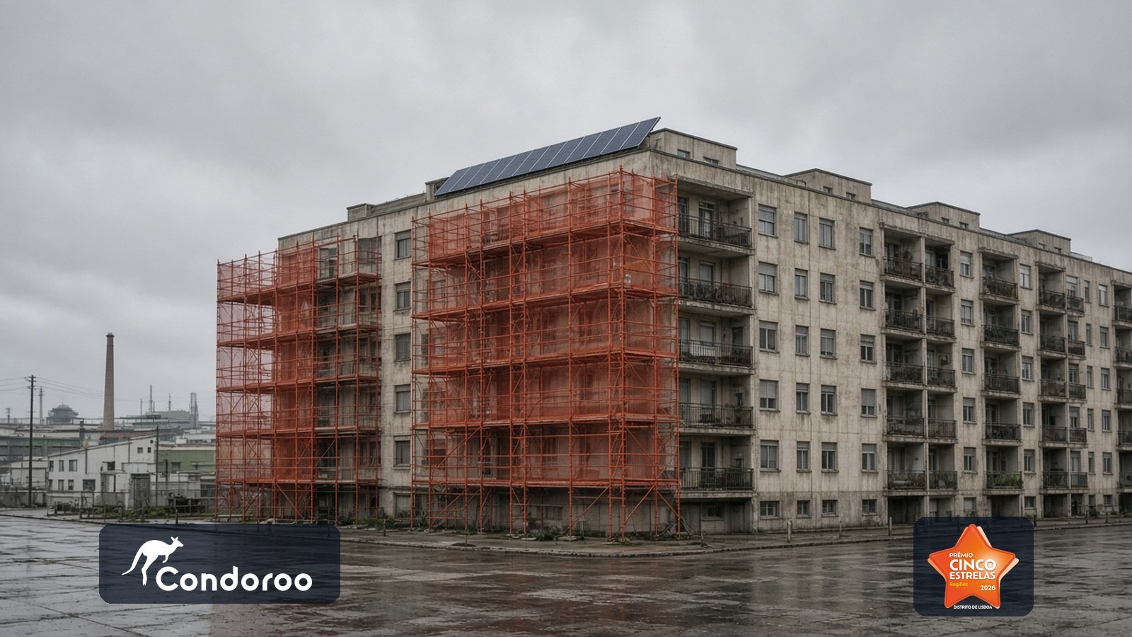 Prédio de condomínio em reabilitação no Barreiro