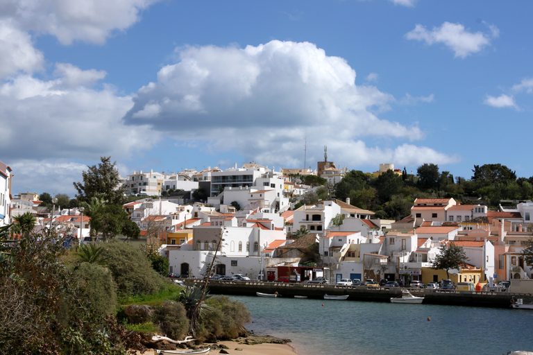 lagoa 2 768x512 1 Condominium management in Lagoa condominium management in Lagoa – Ferragudo waterfront and whitewashed town (Lagoa parish)